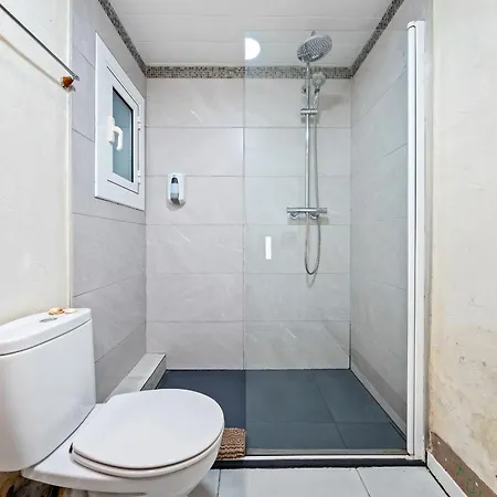 Hauzify I Terrace Homestay szállás Sitges